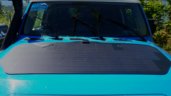Toyota FJ Cruiser hood mounted solar panel by cascadia 4x4