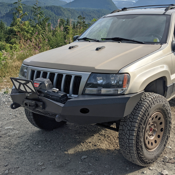 Cascadia 4x4 Flipster V3 winch license plate mounting system